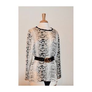 Zara Snakeskin print Top
